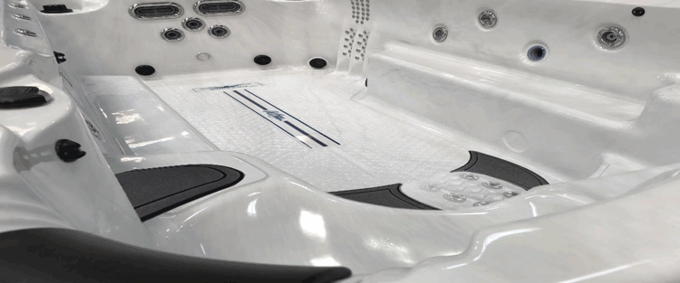 Cal Grip™ for hot tubs in Alesund